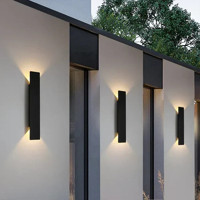 Lille udendørs væglampe 2 W, 5,4x9,7 cm, LED, IP65, aluminium, hvid eller sort