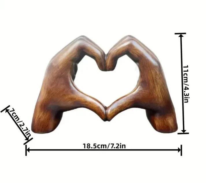 Hjerteformet træskulptur