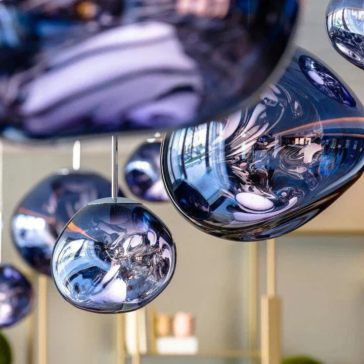 Moderne Lava-pendel med kugle i glas eller PVC og justerbar ophængshøjde