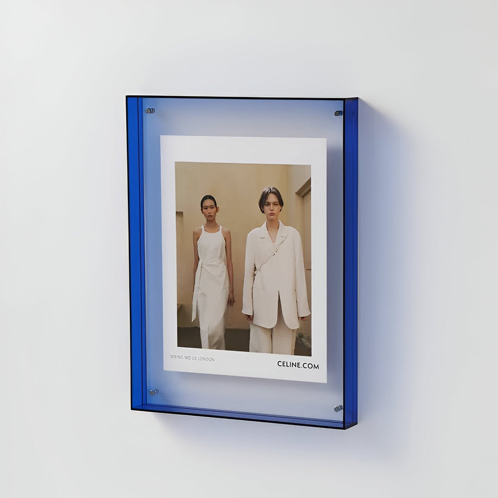 Minimalistisk transparent fotoramme i akryl, stående eller hængende, A4 og A5, moderne skandinavisk design