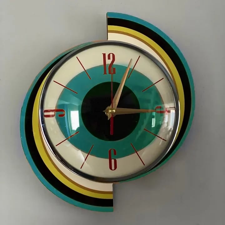 Håndlavet vægur 40x40 cm i retrostil til stuen, lydløst værk, strålende design, dekorativt, batteridrevet, moderne