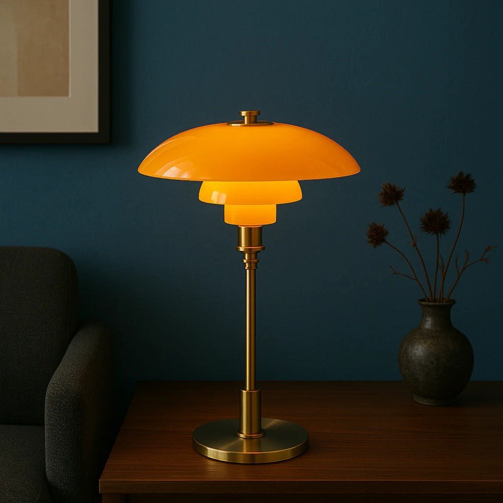 Nordisk bordlampe i glas med E27-fatning