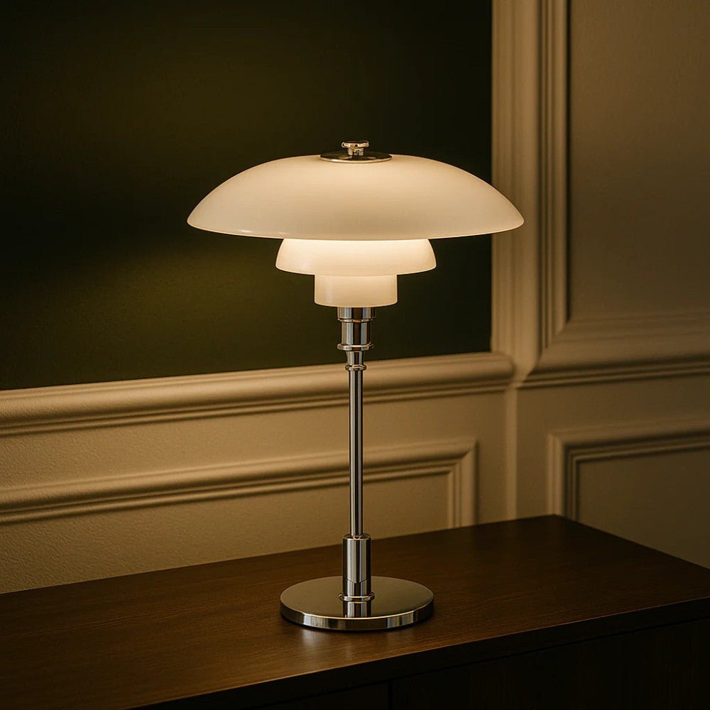 Nordisk bordlampe i glas med E27-fatning